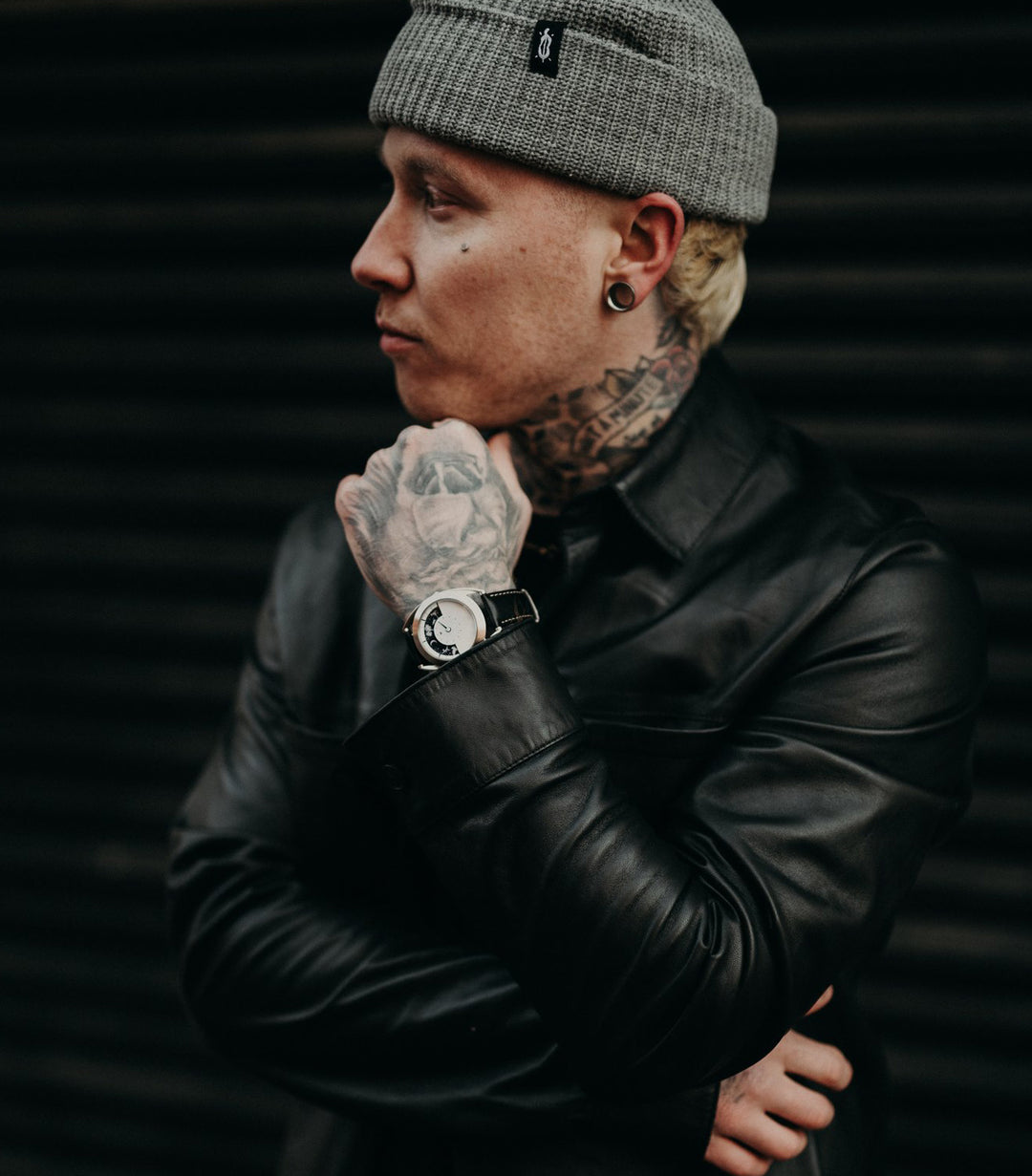 Sun and moon watch on model